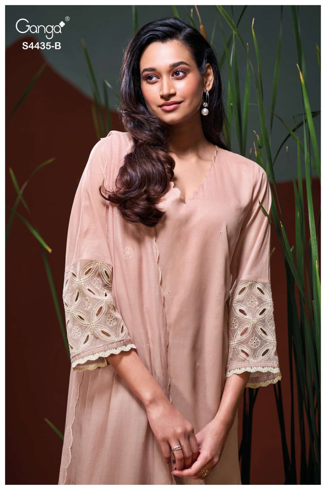 GANGA FASHION ERAZY 4435 PURE MUL SOLID SALWER KAMEEZ SUIT WHOLESALER 