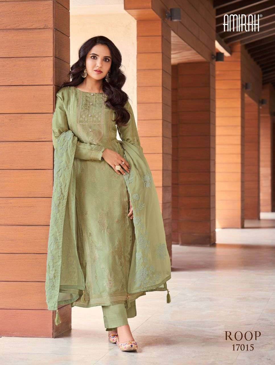 AMIRAH ROOP VISCOSE DOLA JACQUARD SALWAR SUITS CATALOGUE 