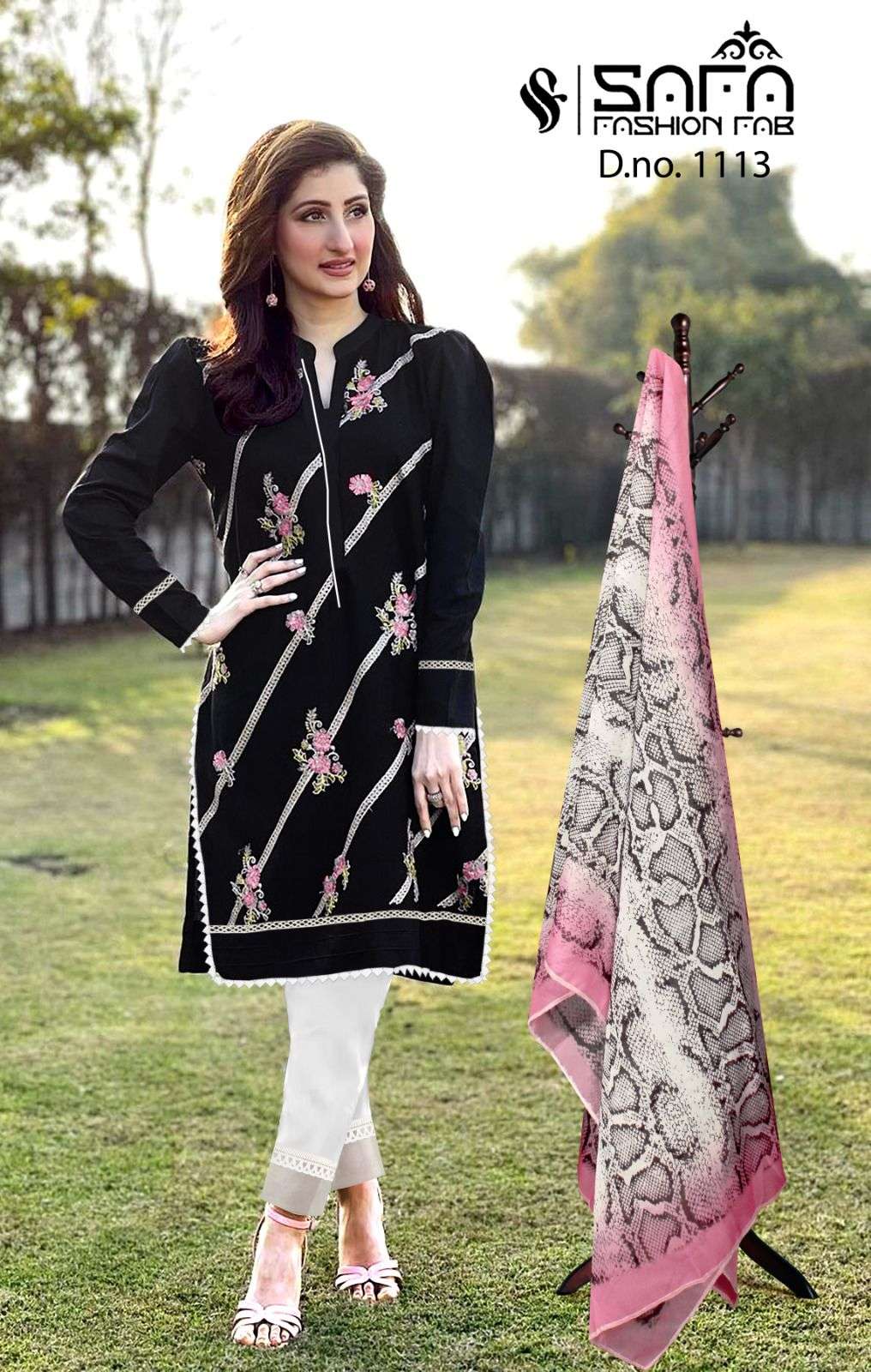 Pin on kurti new | Simple kurta designs, Lace dress design, Dress design  patterns