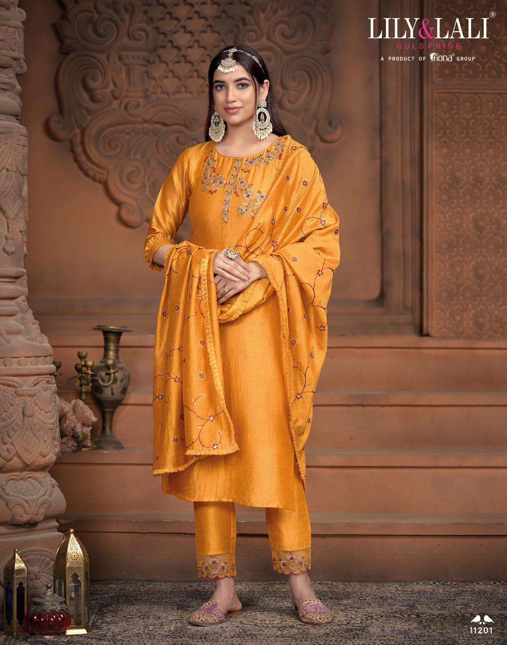 the murlidhar brand Women Kurti Pant Set - Buy the murlidhar brand