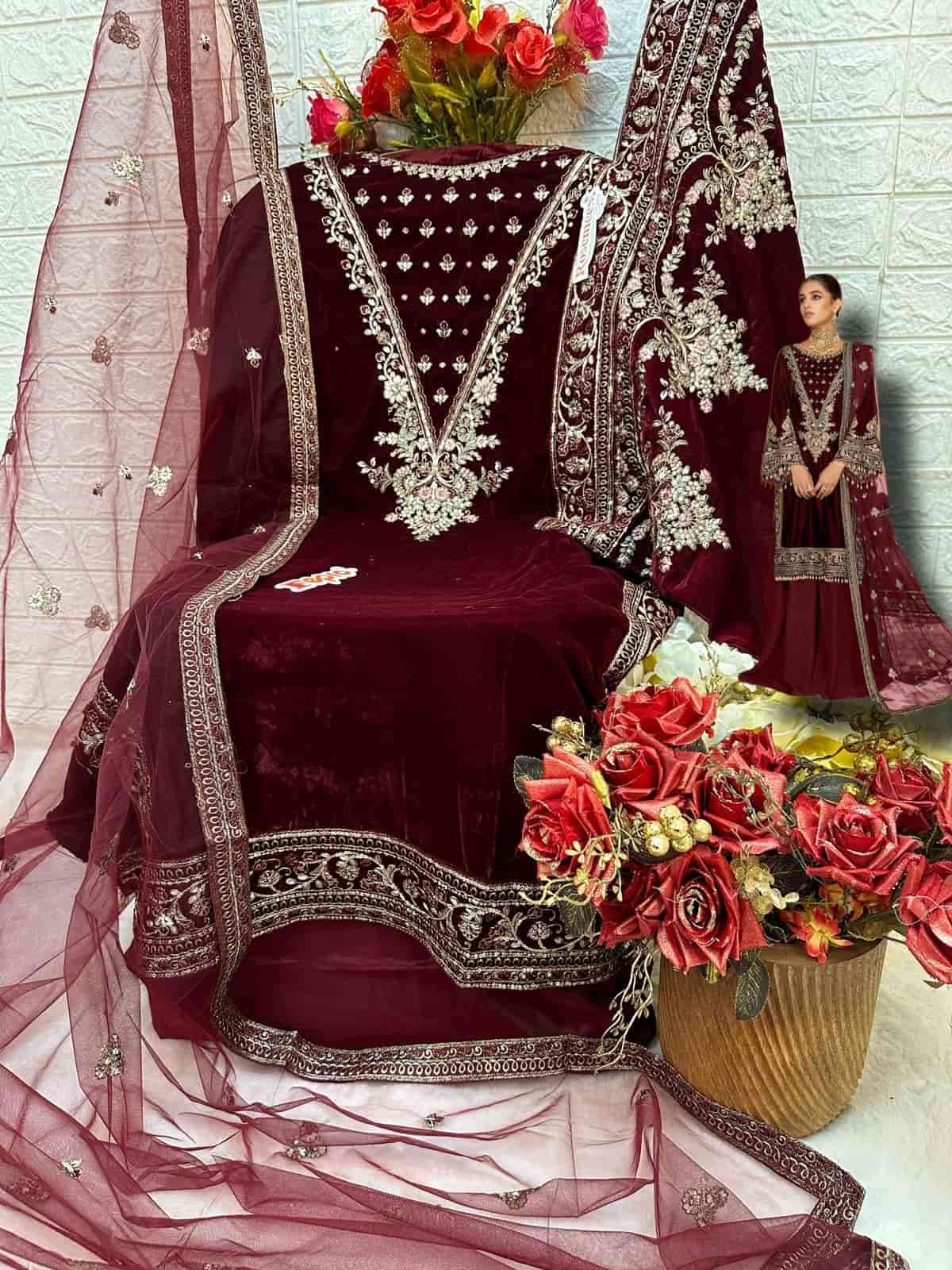 FEPIC V 17014 COLORS PAKISTANI VELVET SUIT COLLECTION SUPPLIER IN SURAT 
