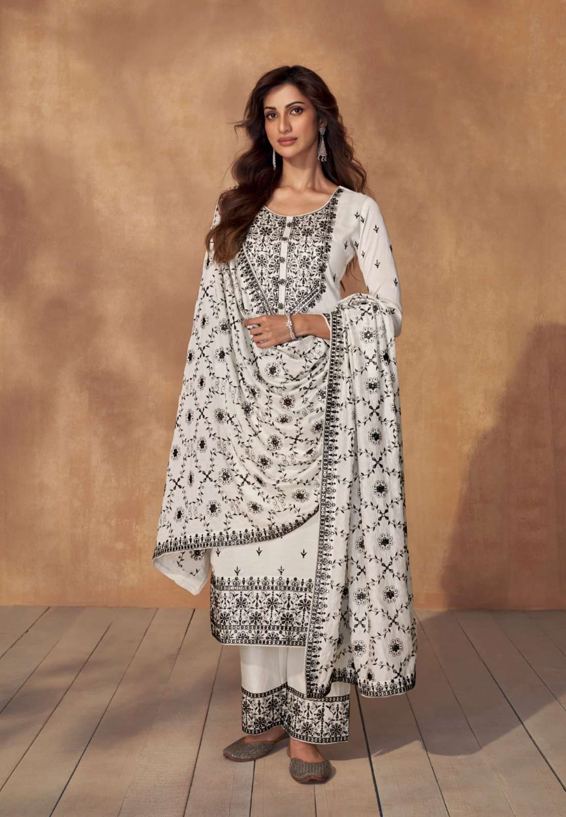 AASHIRWAD CREATION PRESENT NEW PARTY WEAR SAFEENA CATALOGUE COLLECTION 