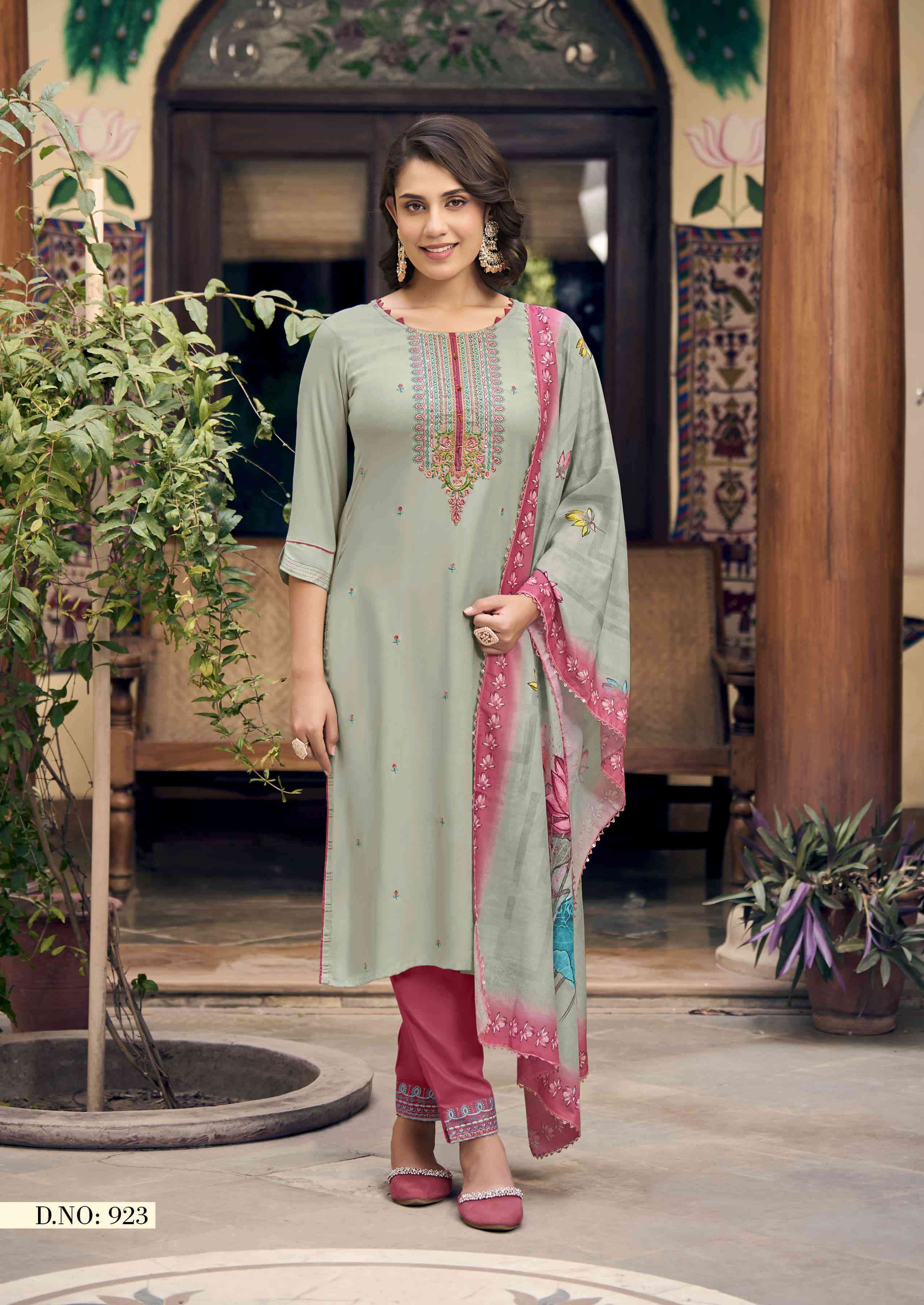 KARISSA LATIKA FANCY KURTI PANT DUPATTA LATEST CATALOGUE WHOLESALE PRICE SURAT 2024