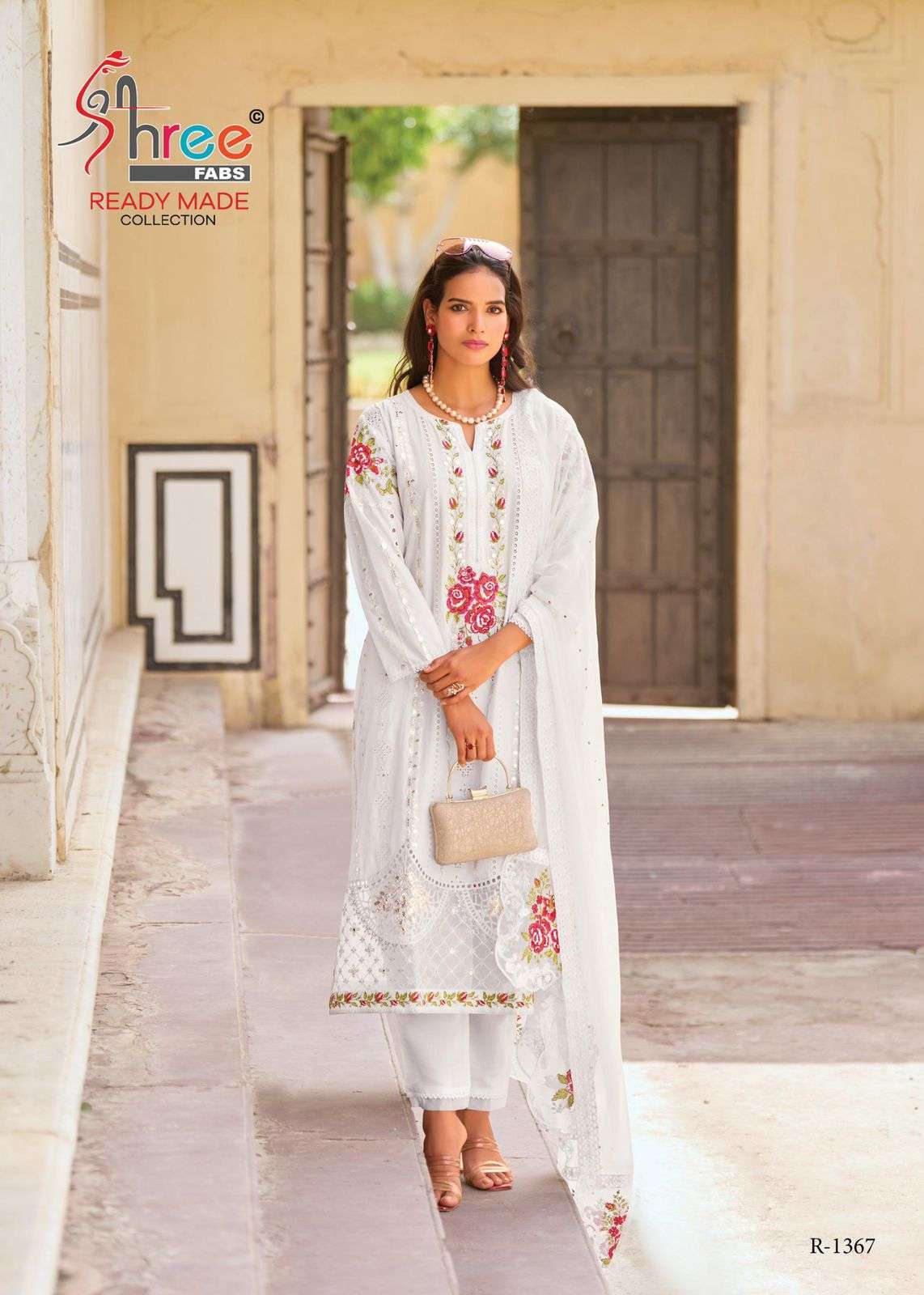 SHREEFABS R 1367 COLORS STYLISH PAKISTANI KURTI PANT DUPATTA SET SUPPLIER IN SURAT 2024