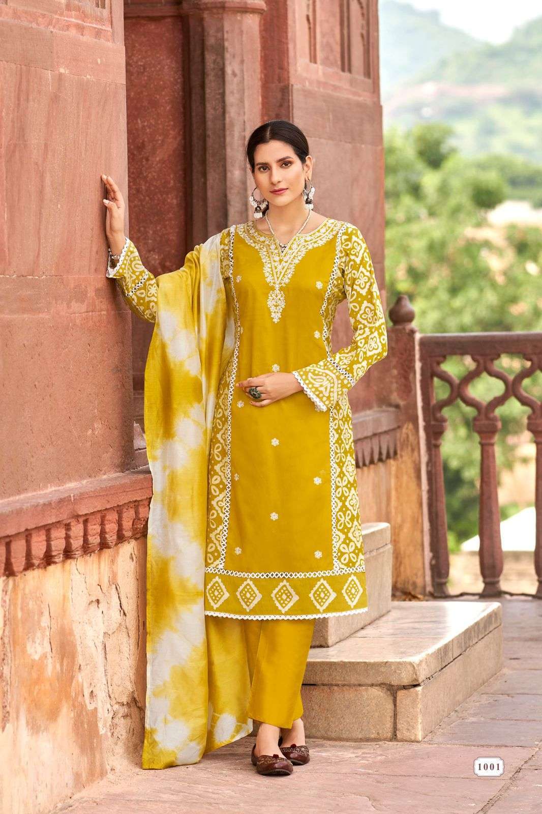OSSM PRESENT LATEST CATALOGUE BATIK VOL 3 PREMIUM DESIGNS KURTI PANT WITH DUPATTA LATEST CATALOGUE 2024