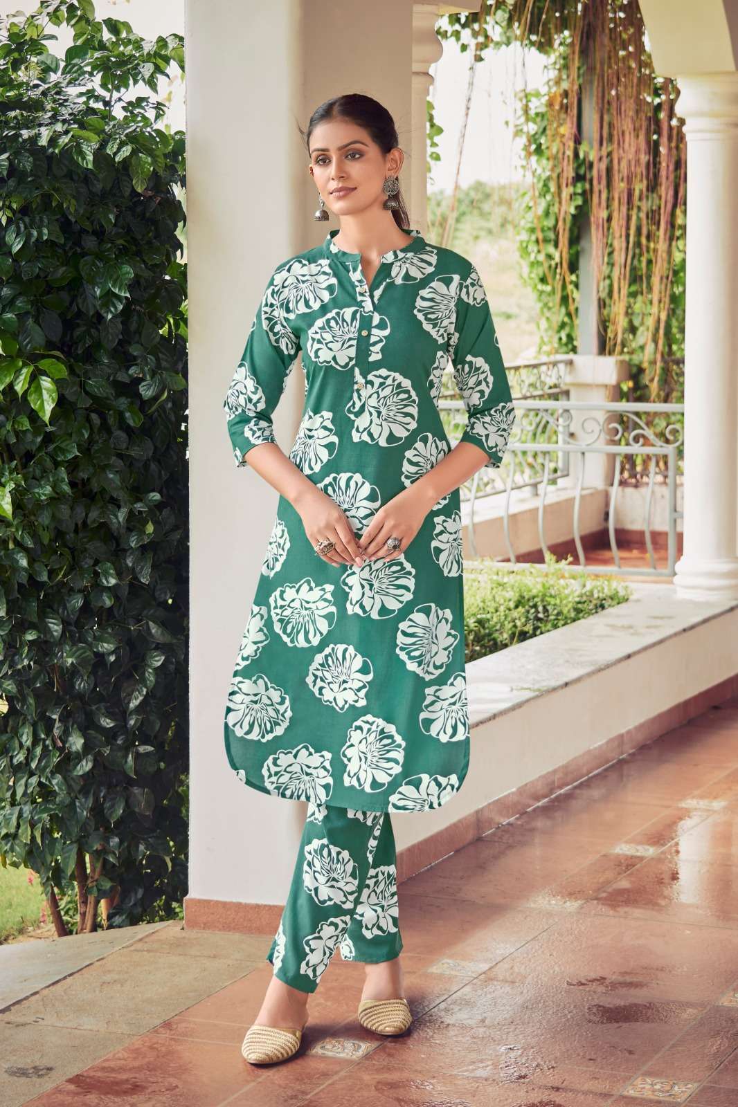 TIPS AND TOPS CINDRELLA TOP BOTTOM STYLE CORD SET CATALOG DEALER 