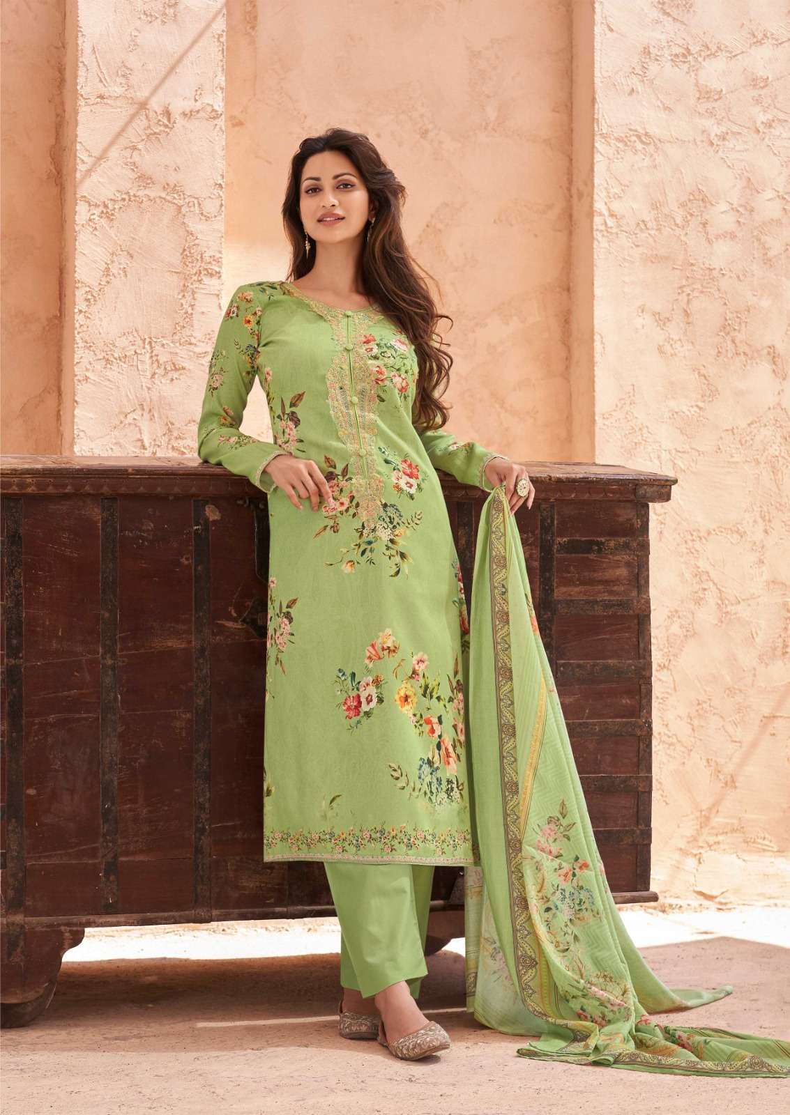 THE HERMITAGE SHOP AARKE FANCY SALWER KAMEEZ CATALOG WHOLESALER 2024