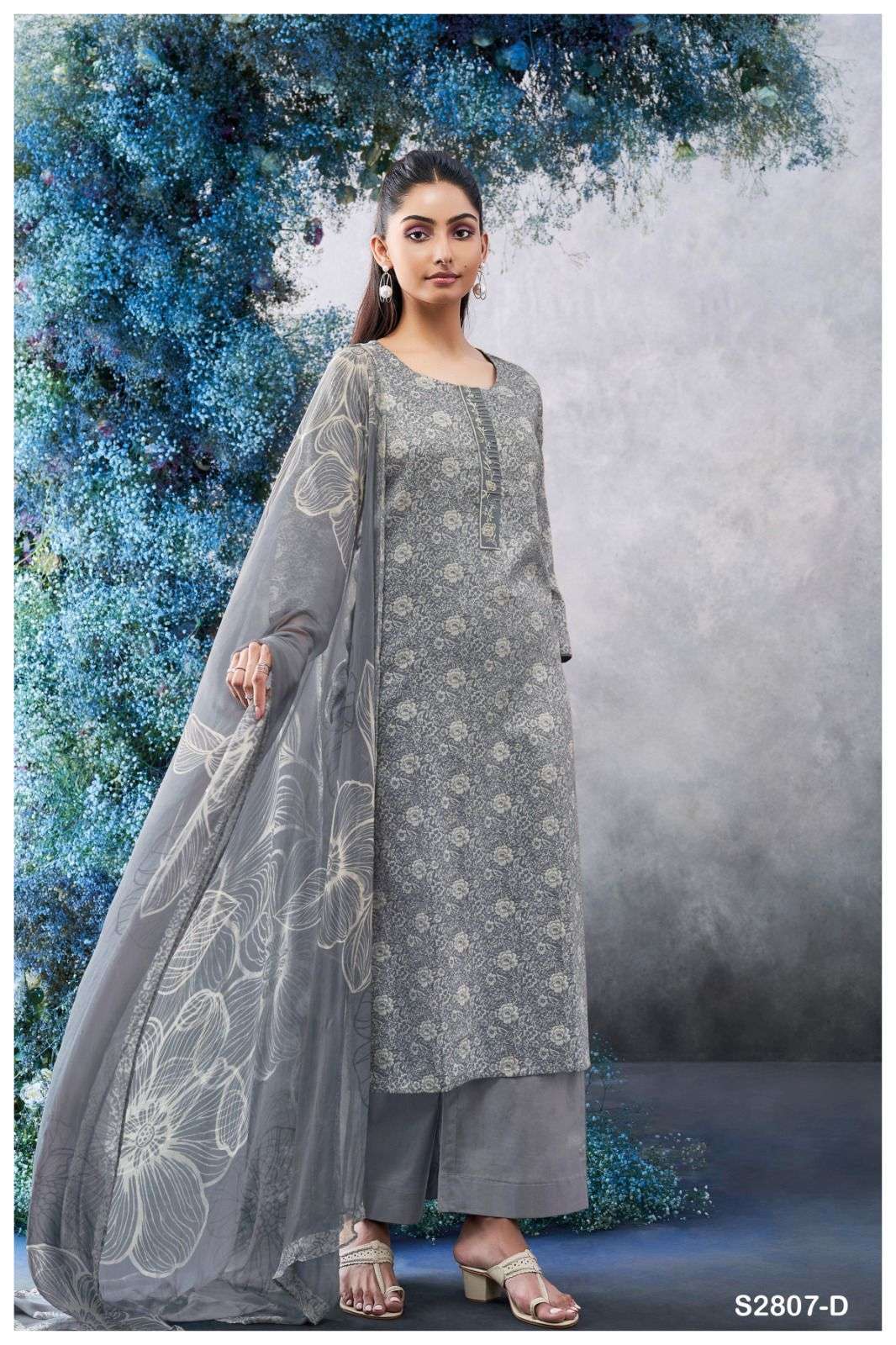 GANGA FASHION BITUIN 2807 PREMIUM COTTON SILK LADIES SUIT CATALOGUE DEALER 2024
