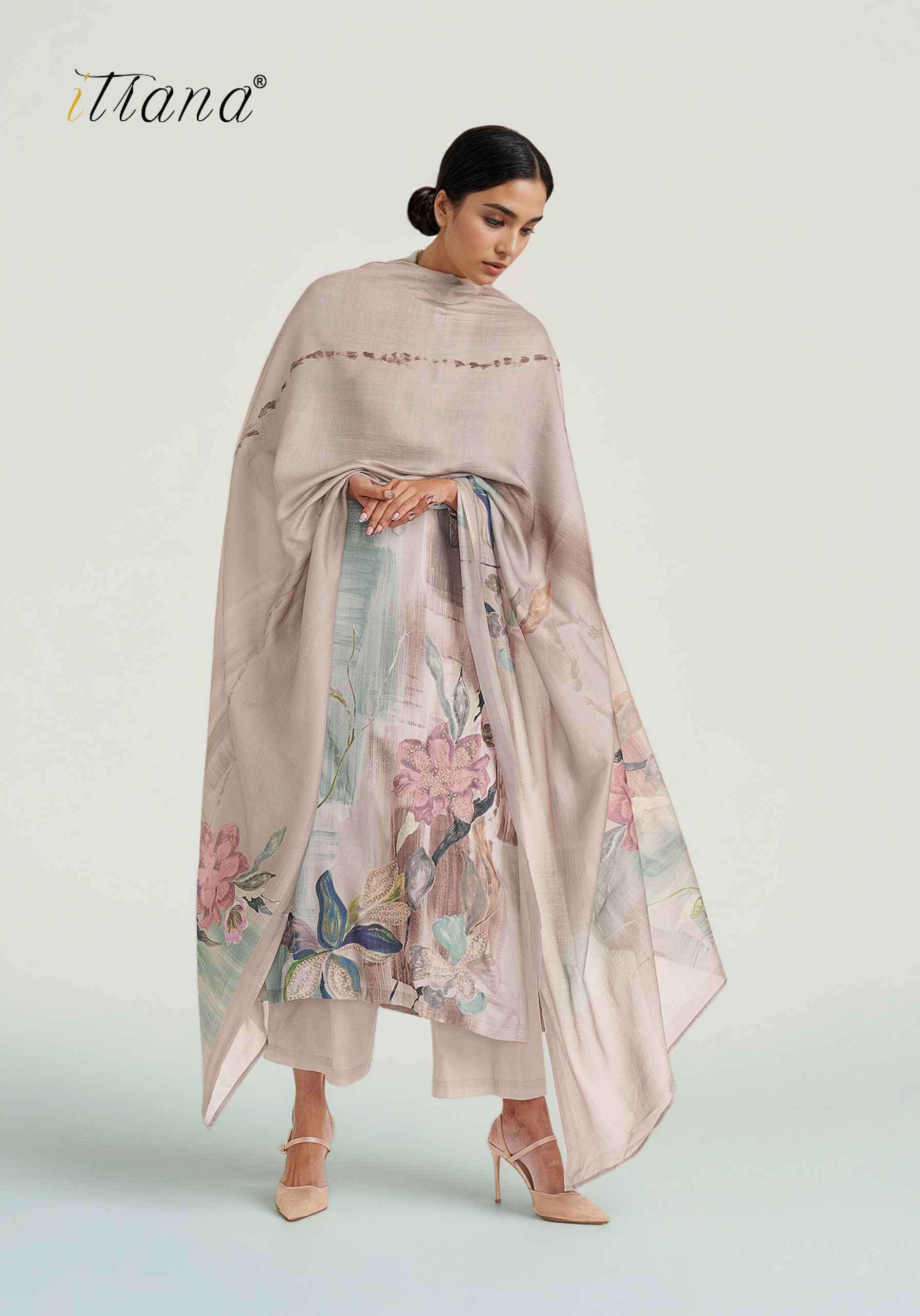 ITRANA ZEENAT DIGITAL PRINTS STAPLE TWILL WINTER SUIT CATALOGUE WHOLESALE PRICE 