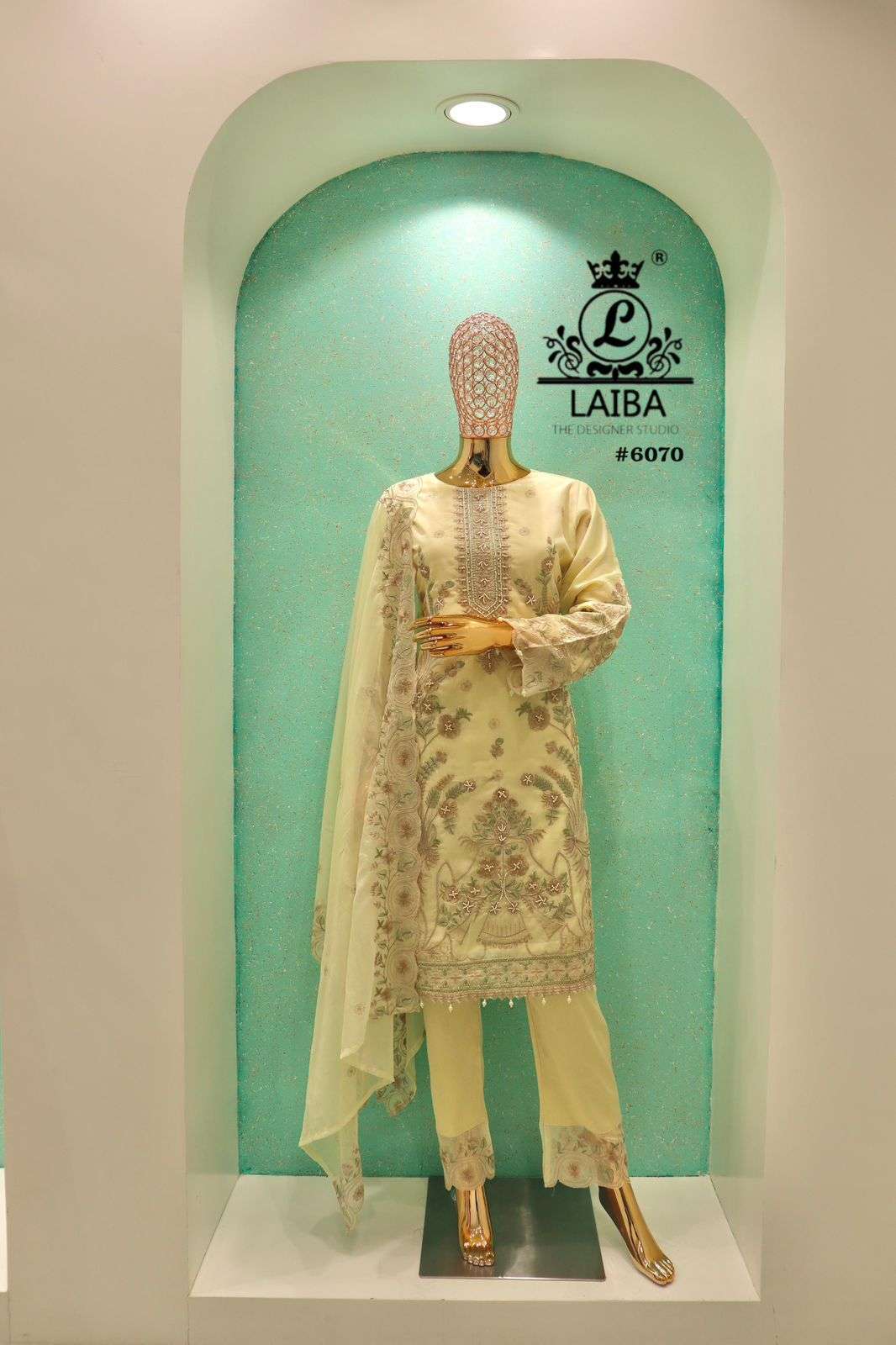 LAIBA 6070 READYMADE ORGANZA PAKISTANI SUIT CATALOG DEALER 2024