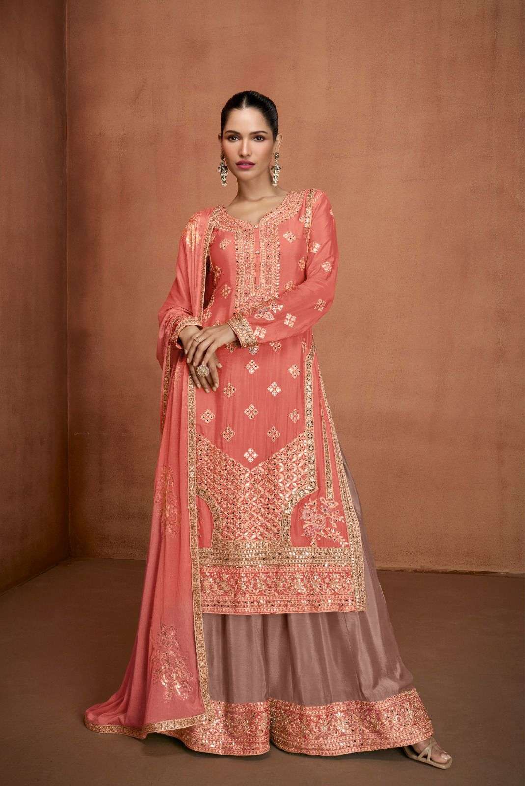 GULKAYRA HIMANI 7529 COLORS PARTYWEAR READYMADE DRESS COLLECTION BEST RATE DEALER 2025