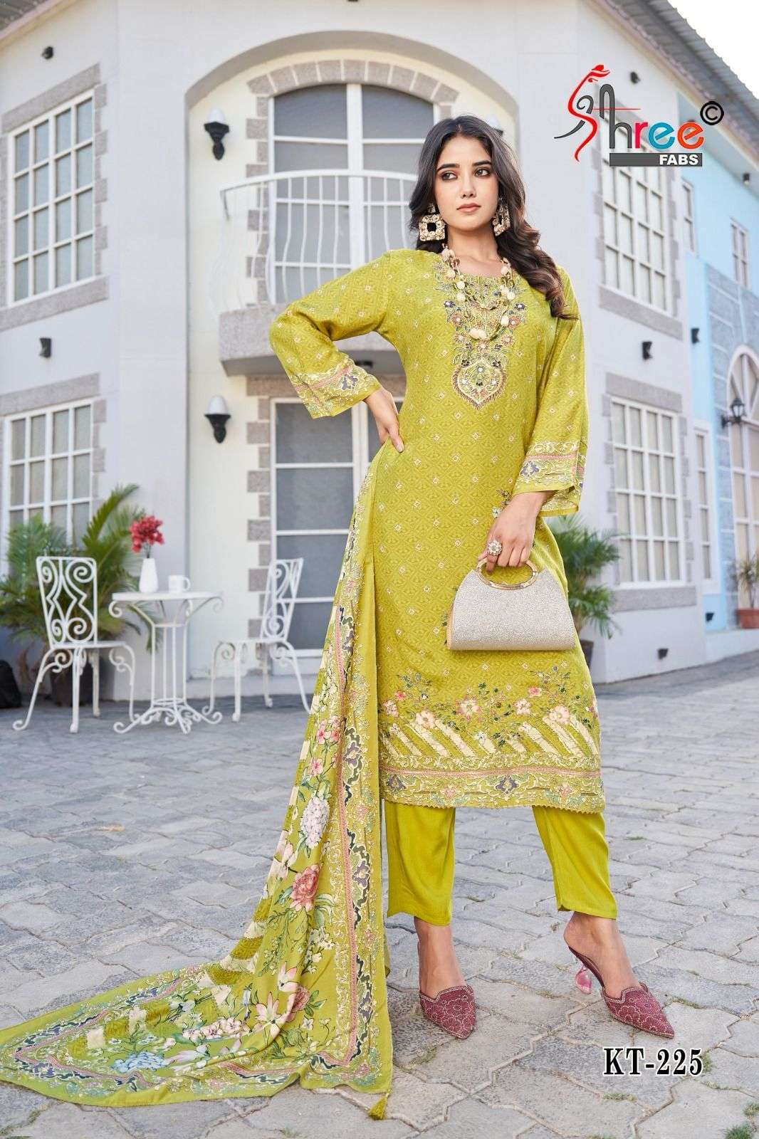SHREE FAB KT 225 COLORS DIGITAL PRINTED PURE MUSLIN SUIT CATALOG SUPPLIER 2024