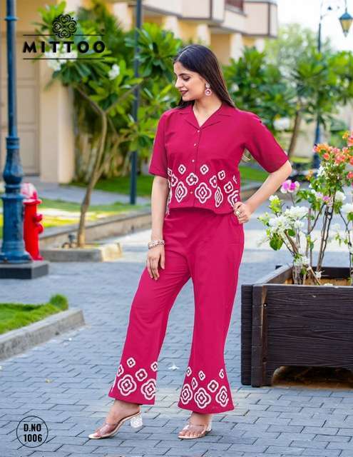 MITTOO RUBY COTTON SLUB EMBROIDERY WORK CORD SET COLLECTION 2025