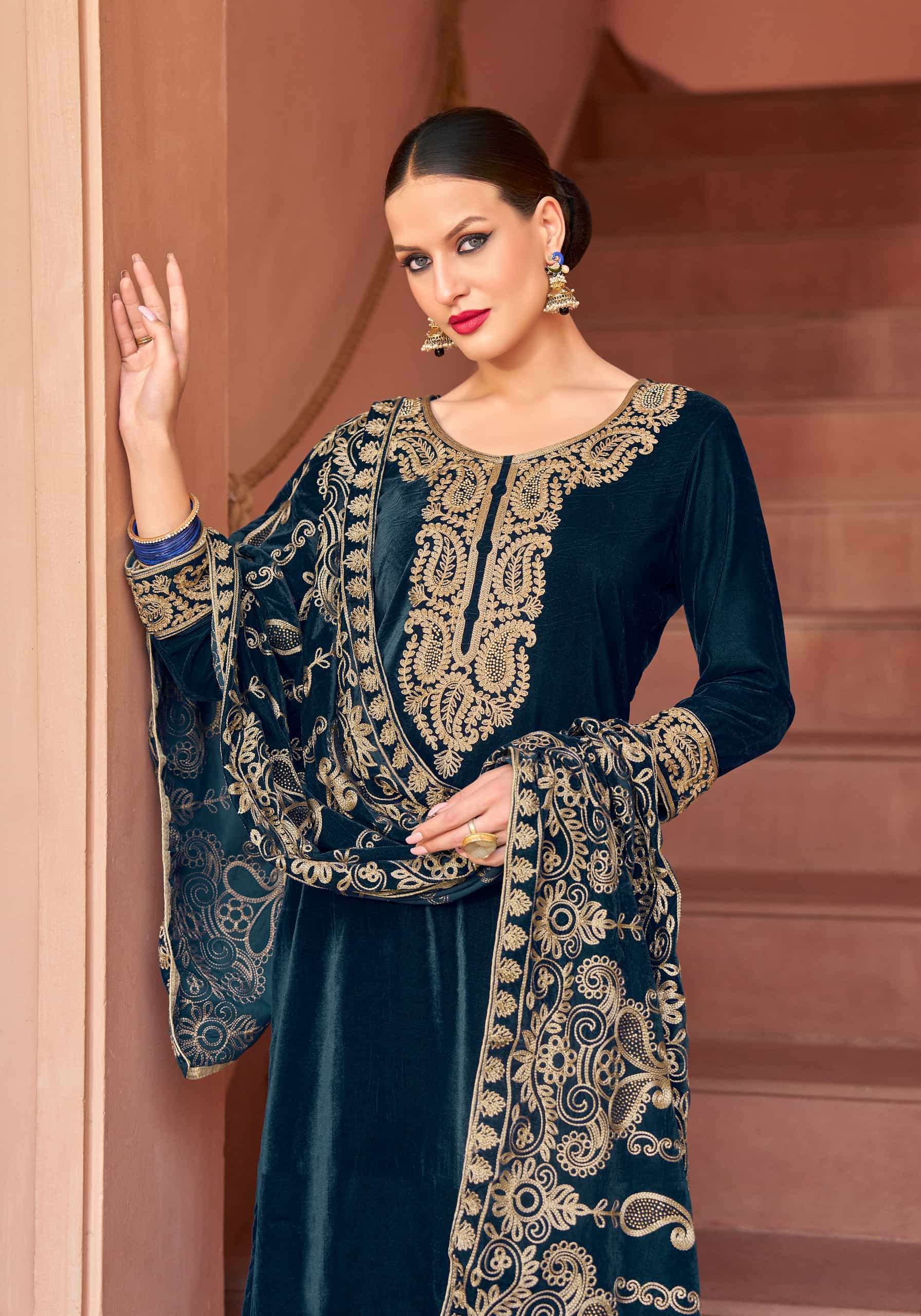 ALOK SUIT GULISTAN EDITION 3 FESTIVE WEAR VELVET DESIGNER SUIT COLLECTION BEST RATE DEALER 