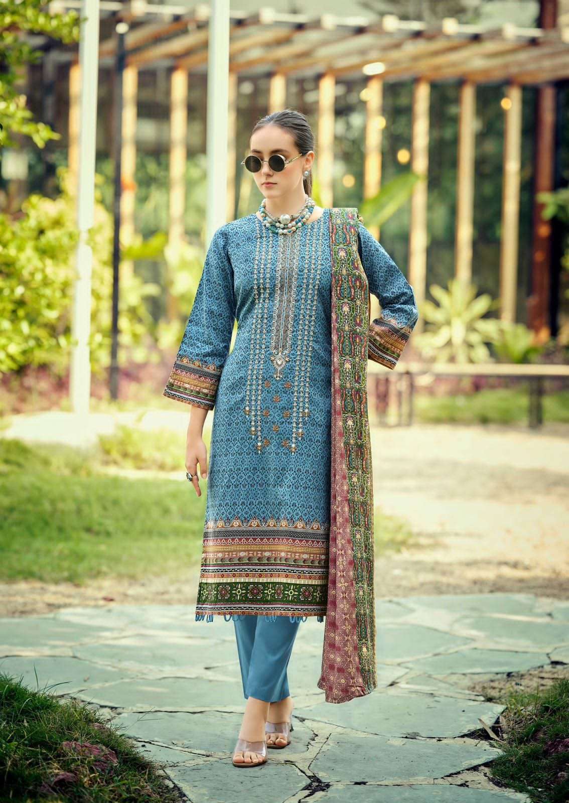 ISHAAL EMBROIDERED VOL 17 PURE LAWN SUIT CATALOGUE BEST RATE 