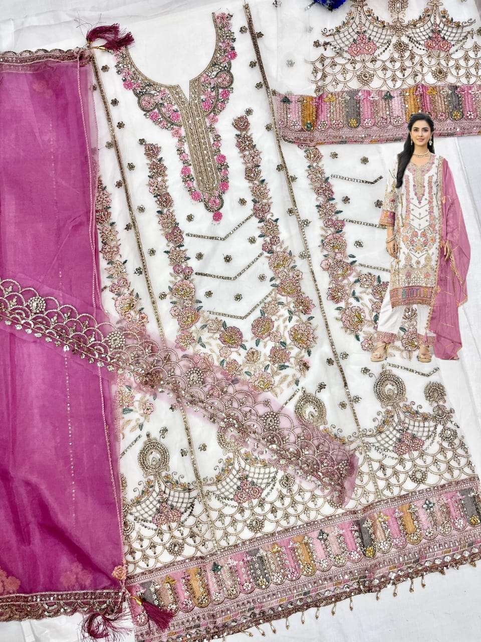 SHREE FAB K 5526 COLORS VOL 2 PAKISTANI ORGANZA DESIGNER SUIT WHOLESALER 